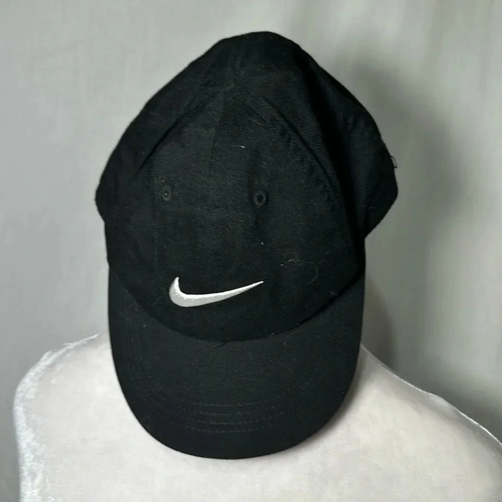 child size black Nike adjustable baseball hat